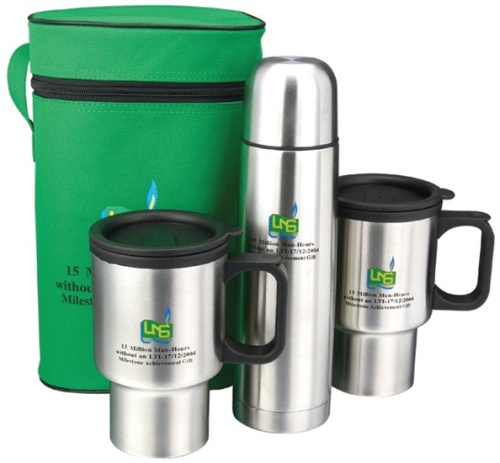 Double walled vacuum flask and travel mug