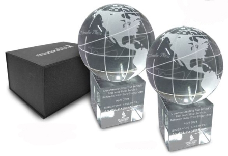 Crystal global in gift box